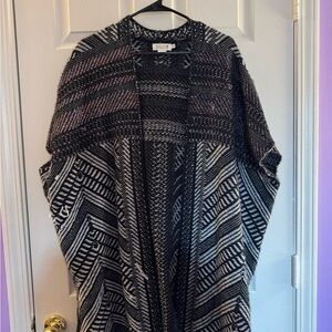 Molly Bracken Black and White Knit Shawl
